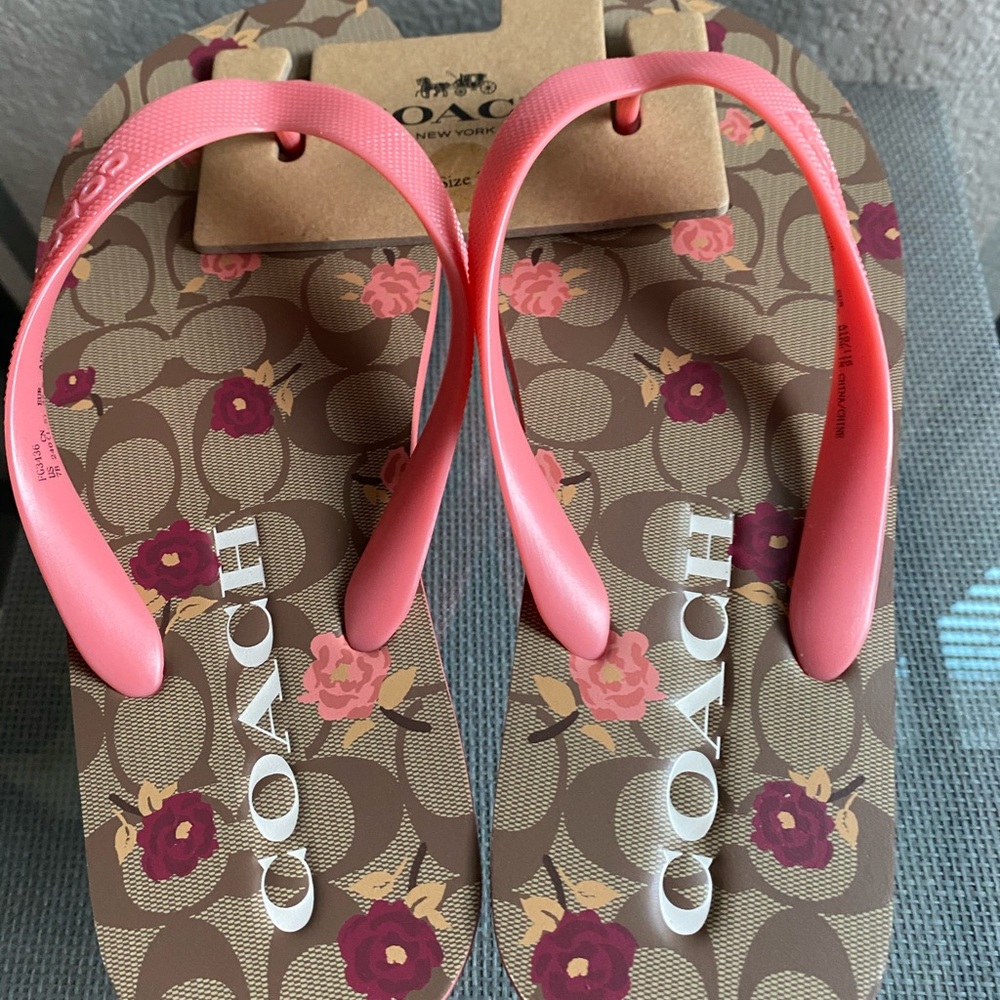 NWT Coach signature C flip flops- floral print